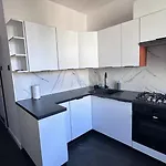 Antracyt Centrum 2-bedroom Apartment *
