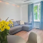 Antracyt Centrum 2-bedroom Apartment *