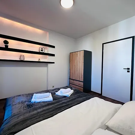 Antracyt Centrum 2-bedroom * Częstochowa